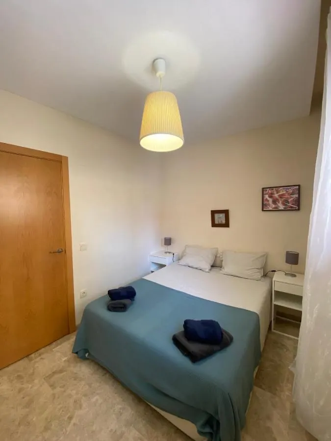 Central Apartment With Patio By Wayra Tarifa