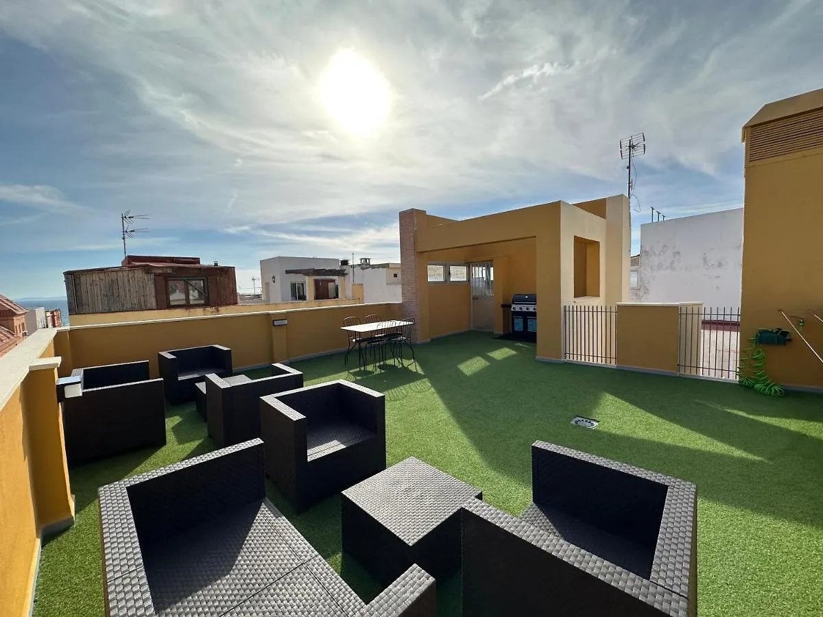 Central Apartment With Patio By Wayra Tarifa